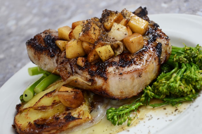 Restaurant dish